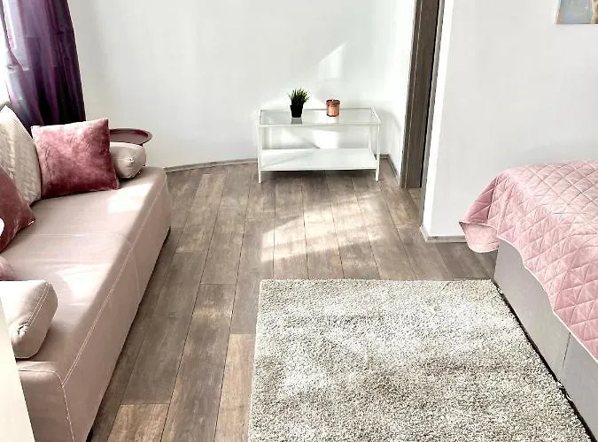 D&a With Private Swimming Pool Apartman *