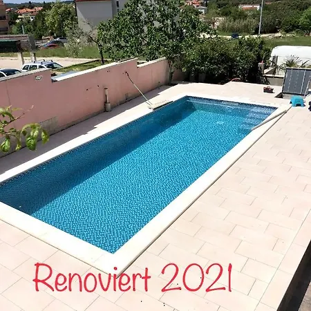 Apartmán D&a With Private Swimming Pool *