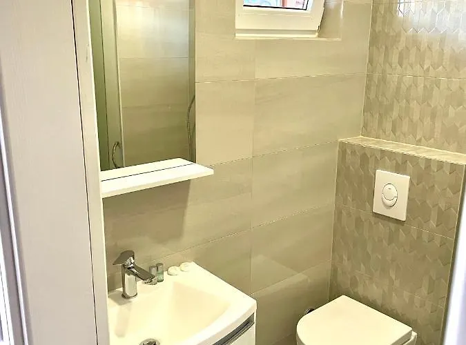 D&a With Private Swimming Pool * 풀라