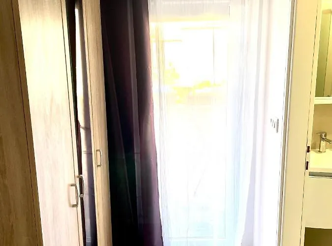 D&a With Private Swimming Pool 풀라